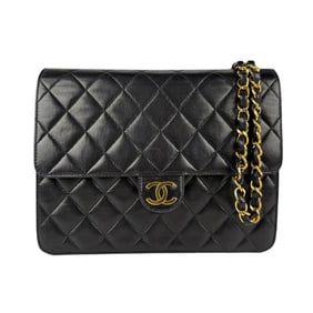 CHANEL Shoulder Bag Matelasse Leather Metal Black Gold Women's n1179