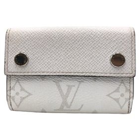LOUIS VUITTON Louis Vuitton Taiga Lama Discovery Compact Wallet Optic White Silver Hardware M30899
