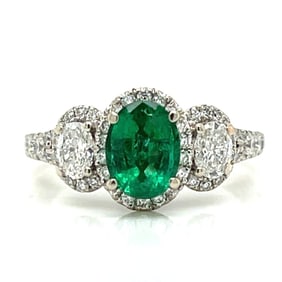14K White Gold Emerald & Diamond Ring