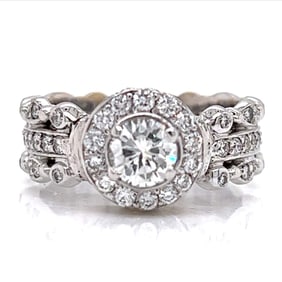 18K White Gold Diamond Ring