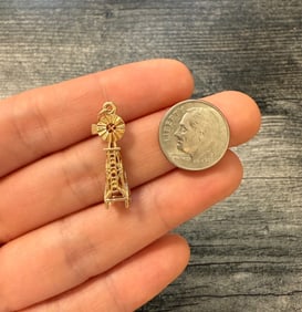 Vintage 14K Oil Rig Pump Charm