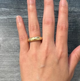 Vintage 18K Gold and Diamond Donut Band