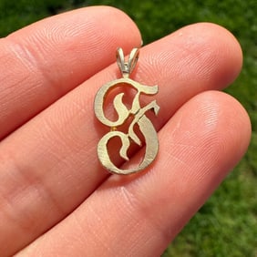 14K Gold Initial F Charm