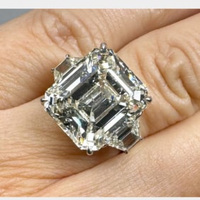 15.22 Ct. Platinum Diamond Ring