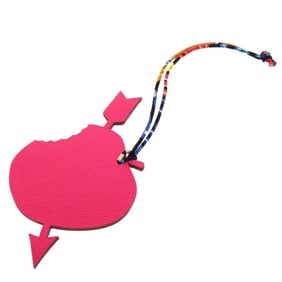Like new Hermes Petite H Heart Transperce Togo Epsom Pink Bag Charm 0643 HERMES