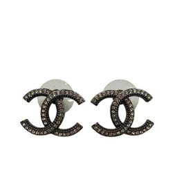 CHANEL Coco Mark Rhinestone B21B Earrings Black