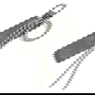 Louis Vuitton Keychain Men's Monogram Eclipse Portocle Tag Fluo Keyring MP0929: Category: SizeWeight: 38.2g / 1.34oz.Category: DesignType: KeyringColor: Monogram Eclipse, SilverGender: MenMaterial: Metal, Monogram EclipseCategory: GeneralBrand: Louis VuittonModel: MP0929Section: