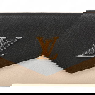 Louis Vuitton Wallet Tri-fold LOUIS VUITTON Mini Portefeuille Rock Bicolor Black Beige M80984: Category: SizeSize (HxWxD): 7cm x 10cm x 2.5cm / 2.75'' x 3.93'' x 0.98''Category: DesignType: Wallet (tri-fold)Color: Beige, Bicolor, BlackGender: MenClosure: Snap fastenerMaterial: Leather Inner Poc