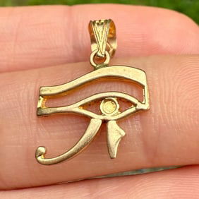 Vintage 14K Gold Egyptian “Eye Of Horus?? Charm