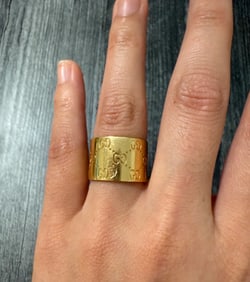 Gucci Icon 18K Gold Cigar Band, Ring Size 6.5