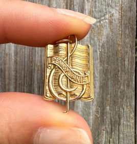 Vintage Musical Note Pennsylvania 10K Gold Charm