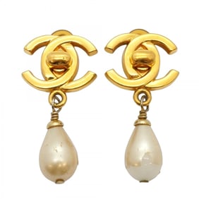 Chanel Earrings Turn Lock GP Plated Fake Pearl Gold Ladies