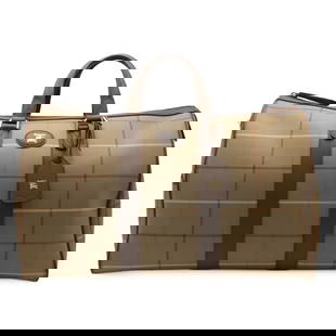 BURBERRY Burberry Burberrys Check Pattern Boston Bag Handbag Canvas Leather Khaki Brown: Category: SizeSize (HxWxD): 33cm x 50.5cm x 25cm / 12.99'' x 19.88'' x 9.84''Category: DesignType: Boston bag, HandbagColor: Brown, KhakiGender: Women,MenSeason: VintageMaterial: Canvas , Leather Cate