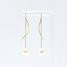 Tasaki Freshwater Pearl Earrings Freshwater Pearl Yellow Gold (18K) Drop Earrings Gold