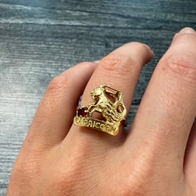 Vintage 14K Gold Capricorn Zodiac Ring