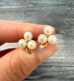 Pearl and 14K Gold Clover Stud Earrings