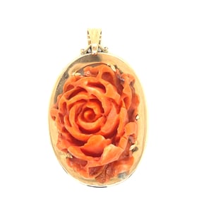 Rose Coral 18k Pendant