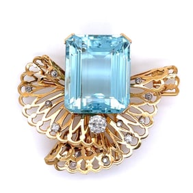 Retro 18K Yellow Gold 50.00 Ct. Aquamarine Brooch