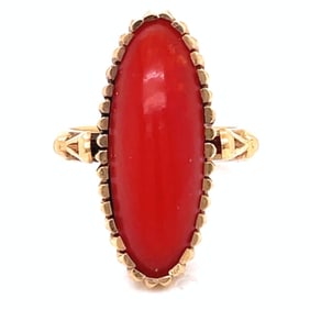 1960’s 18K Yellow Gold Italian Coral Ring