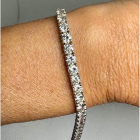 18K White Gold 12.50 Ct. Diamond Tennis Bracelet
