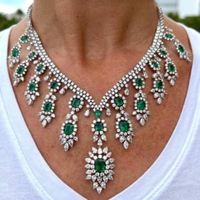 18K White Gold Colombian Emerald & Diamond Necklace