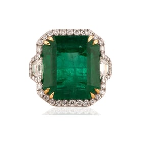 Platinum Emerald Ring
