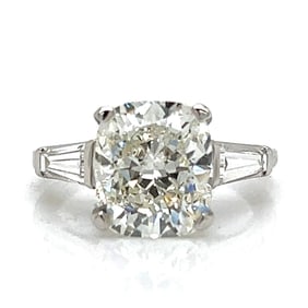 4.73 Ct. IGI Certified Diamond Ring