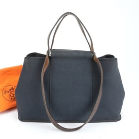 Hermes ?H engraved Cabag Elan PM leather shoulder bag/handbag for women
