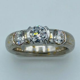 18K Gold PLATINUM DIAMOND THREE STONE RING C.1970 VINTAGE STUNNING