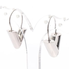 Louis Vuitton Essential V earrings in stainless steel, silver for women.
