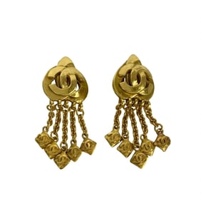 CHANEL Vintage 97P Engraved Coco Mark Motif Earrings/Ear Cuff Gold 228-7