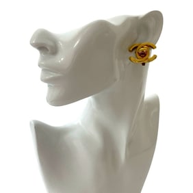 96P CHANEL Vintage Coco Mark Motif Earrings/Ear Cuff Gold 133-2