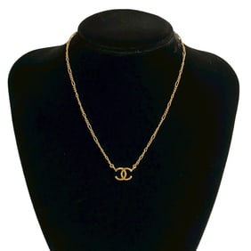 1982 CHANEL Vintage Coco Mark Motif Necklace Pendant Choker Gold 31258