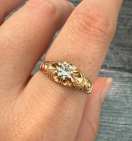 Antique Diamond and 14K Gold Belcher Ring