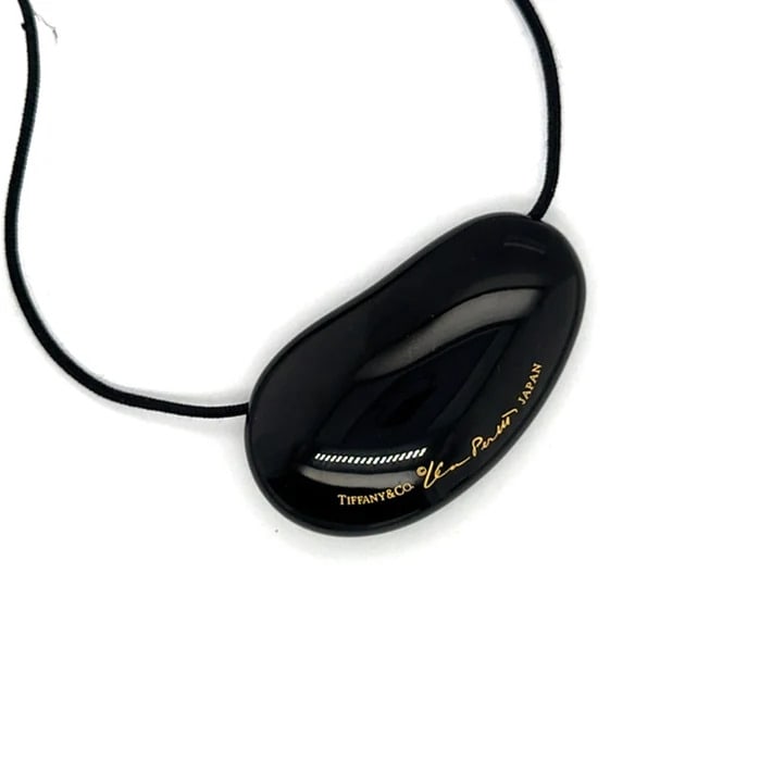 Elsa Peretti for Tiffany & Co Black Lacquer Bean Necklace (1 of 3)
