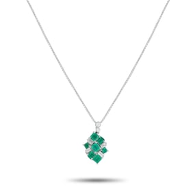 LB Exclusive Platinum 0.57ct Diamond and Emerald Leaf Pendant Necklace MF09-082225