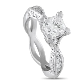 Tacori Platinum 1.55ct Diamond Engagement Ring TA06-082725