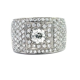 18k Diamond Ring