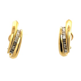 18k Diamond Earring