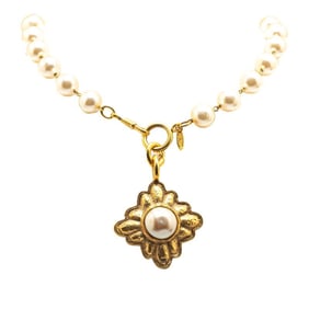 Vintage Chanel faux pearl necklace, gold plated, for women.