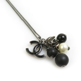 CHANEL Coco Mark Metal Necklace with Faux Pearls in Black and Off-White, Women's, e60904a