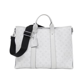 Louis Vuitton Taiga Lama Weekend Tote M30919 Handbag