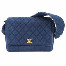 CHANEL Matelasse Shoulder Bag in Denim Blue with Gold Hardware