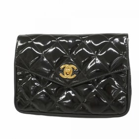 Chanel Matelasse Pouch in Patent Leather, Black, Women's