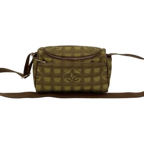 Seal No. 7 CHANEL New Travel Line Leather and Nylon Jacquard Shoulder Bag Pochette Khaki 78555