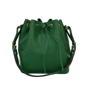 LOUIS VUITTON Vintage Petit Noe Epi Leather Drawstring Semi-One Shoulder Bag in Borneo Green -5079