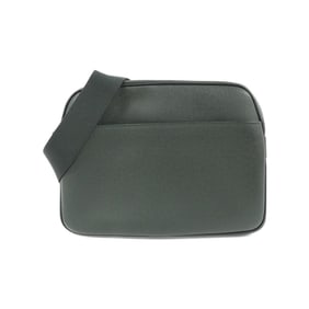 Louis Vuitton Taiga Reporter 28cm M30154 Shoulder Bag
