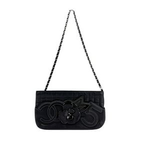 CHANEL Chocobar Shoulder Bag in Leather, Patent Black, and Silver, Women's, z6881