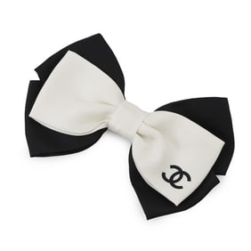 Chanel Barrette Ribbon Coco Mark 23B CHANEL Hair Accessory Black and White