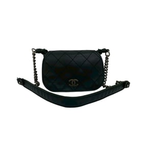 Seal No. 18 CHANEL Coco Mark Wild Stitch Leather Chain Shoulder Bag Black 38855